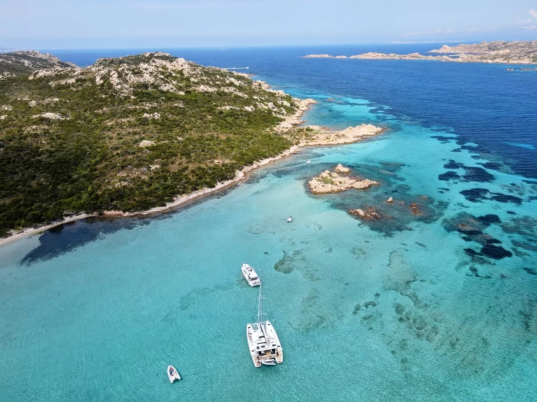 Wynajem w Porto Pollo- Lagoon Lagoon 46 na SamBoat