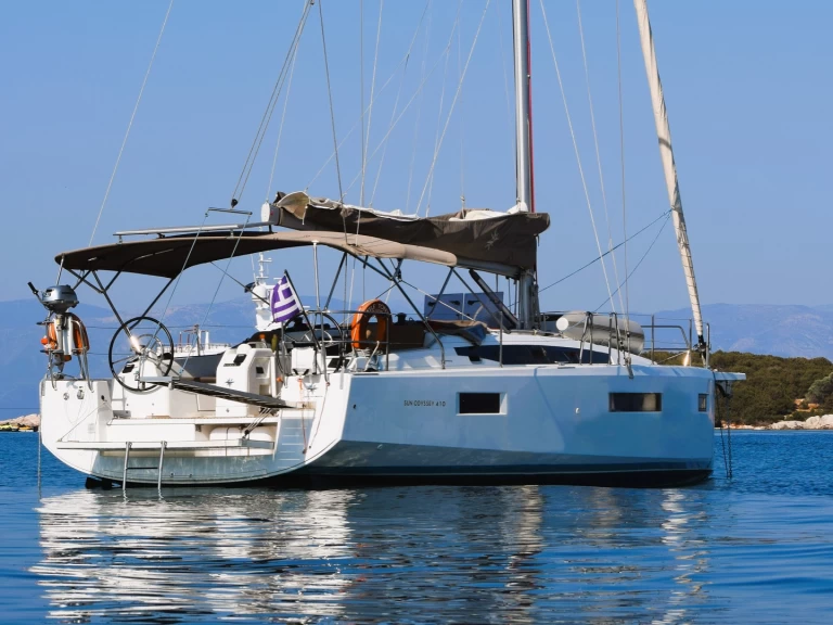 Wynajem łodzi Alimos tanio Sun Odyssey 410