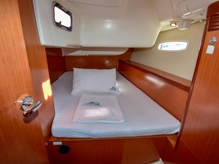 Wynajmij Bénéteau Oceanis 40 w Marmaris