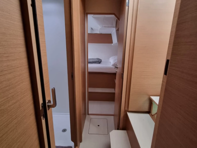 Wynajem Katamaran Excess z patentem 