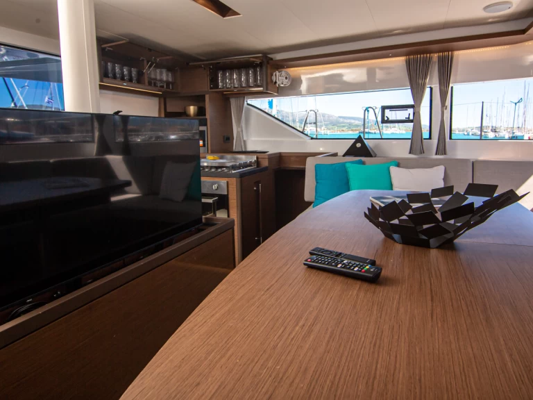 Katamaran do wynajmu w Preveza w najlepszej cenie