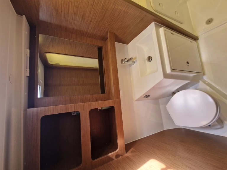 Wynajmij Katamaran z lub bez skippera Lagoon w Portoferraio