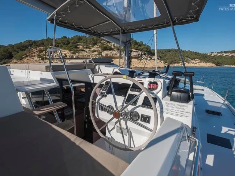 Wynajem łodzi Fountaine Pajot Saona 47 w Palma de Mallorca na SamBoat 