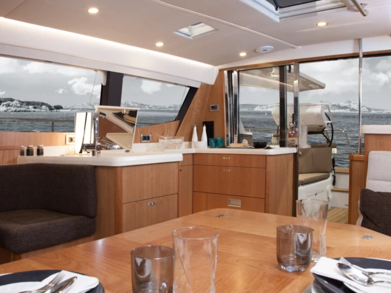 Żaglowiec do wynajmu w Gouvia w najlepszej cenie