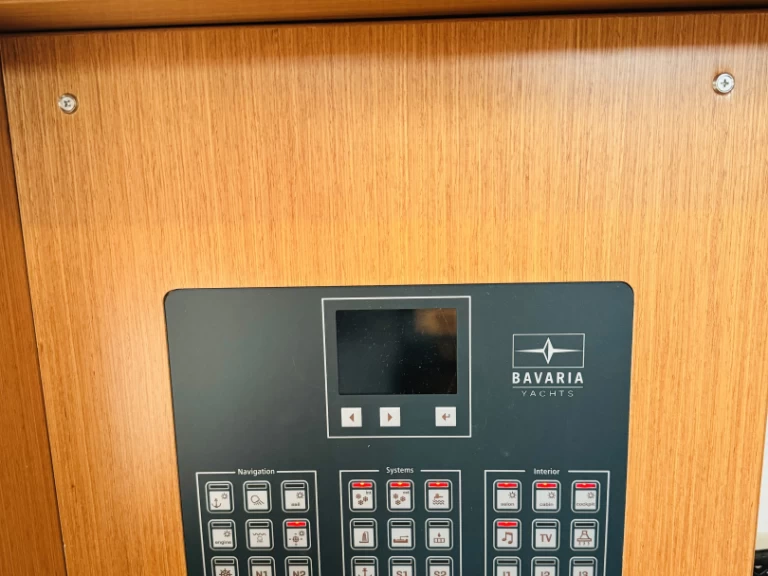 Wynajem Żaglowiec w Novi Vinodolski - Bavaria Bavaria C38