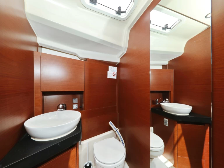 Wynajmij Żaglowiec z lub bez skippera Hanse w Novi Vinodolski