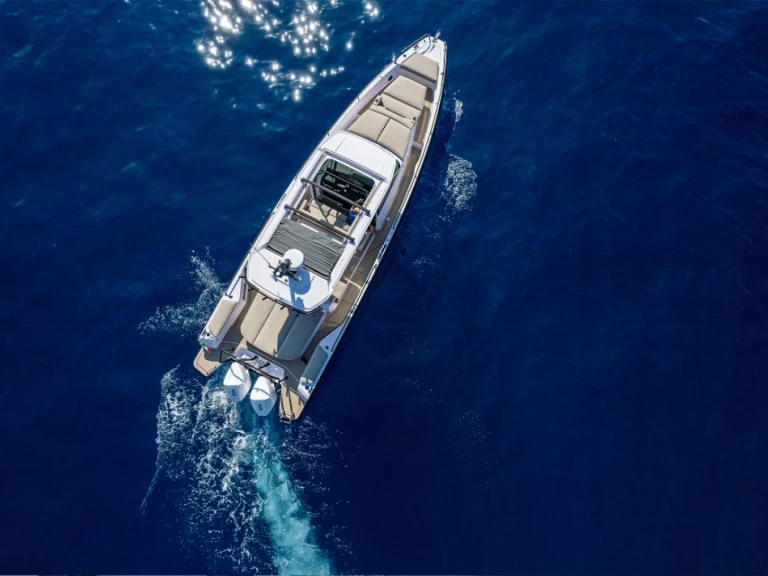 Wynajem łodzi Kalo Livadi tanio Axopar 37 Mediteranna