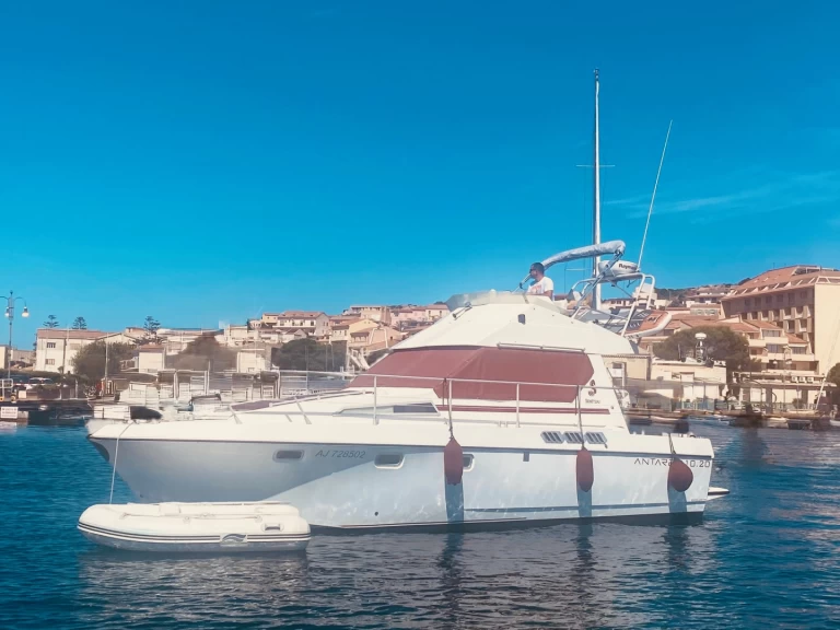 Wynajem Motorówka Bénéteau z patentem 