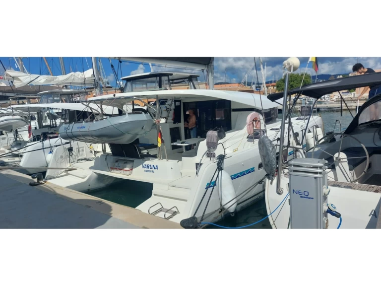 Wynajem łodzi Eden Island tanio Lagoon 42