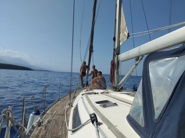 Wynajmij Jeanneau Sun Odyssey 45.1 w Kalamata
