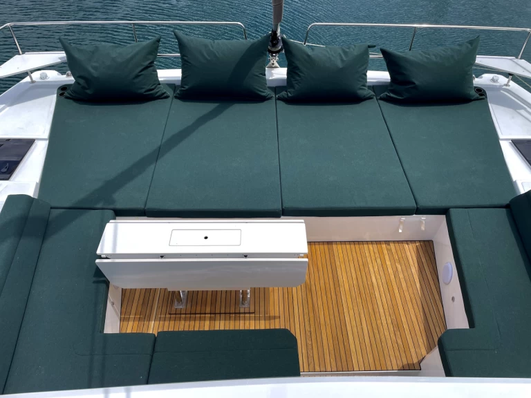 Wynajem Katamaran Bali z patentem 