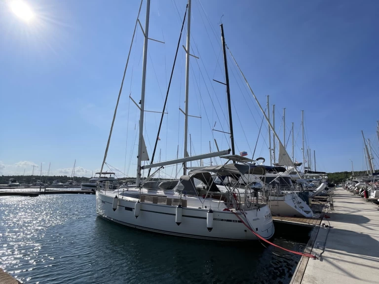 Sundecker Bavaria 37 między profesjonalistami a osobami prywatnymi w Sibenik