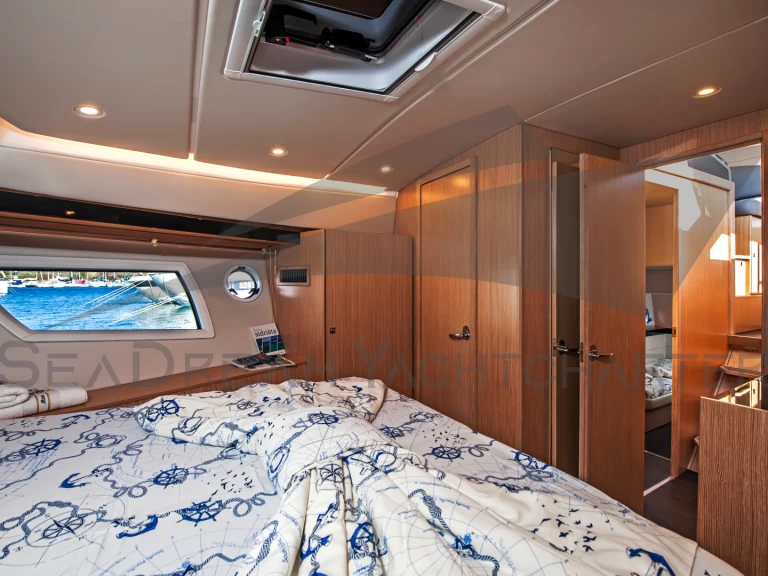 Motorówka do wynajmu w Sukosan w najlepszej cenie