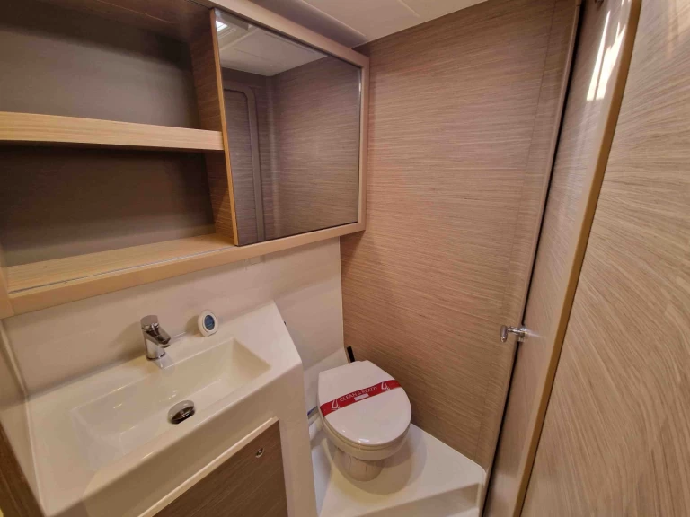 Wynajem łodzi Lagoon Lagoon 42 w Le Marin na SamBoat 