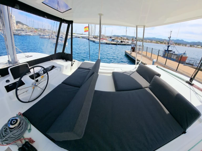 Wynajem Katamaran w Bas du Fort - Lagoon Lagoon 46