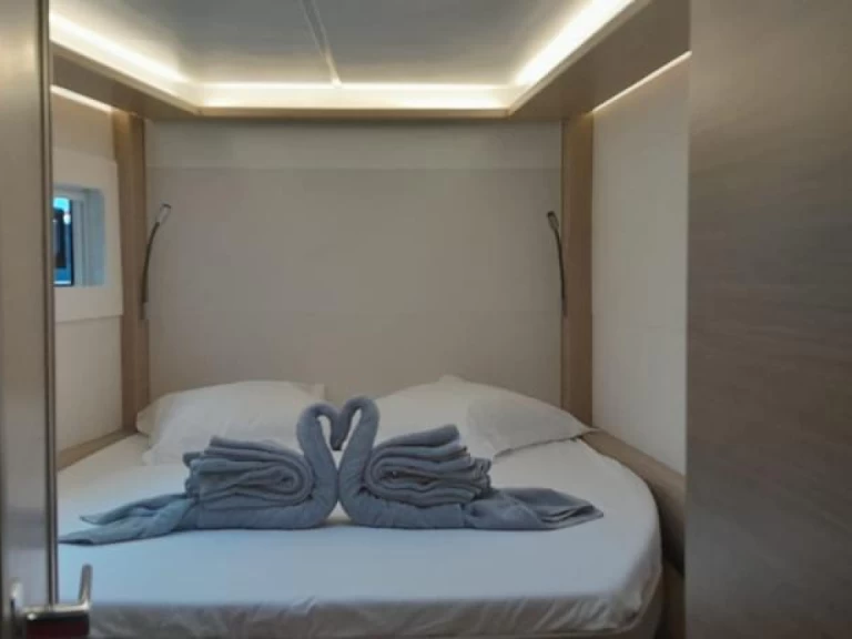 Wynajmij Katamaran z lub bez skippera Lagoon w Eden Island