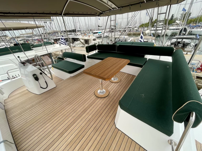 Wynajem Katamaran Bali z patentem 