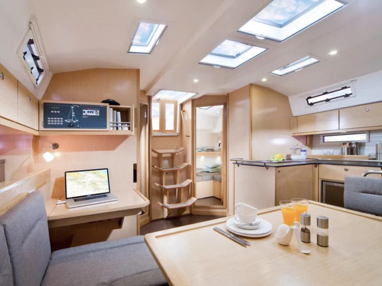 Żaglowiec do wynajmu w San Benedetto del Tronto w najlepszej cenie