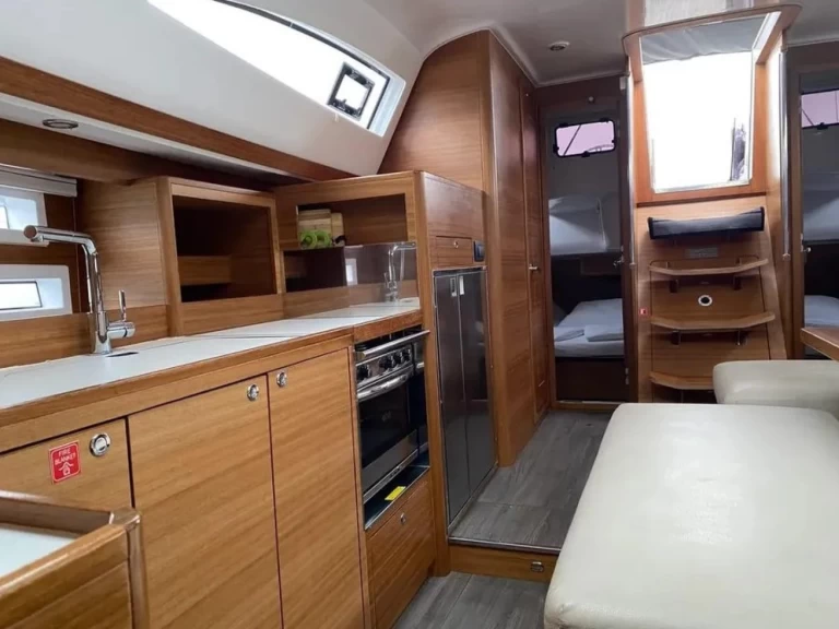 Wynajem łodzi Sibenik tanio Impression 45.1