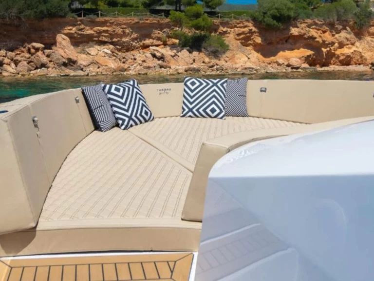 Motorówka do wynajmu w Marbella w najlepszej cenie