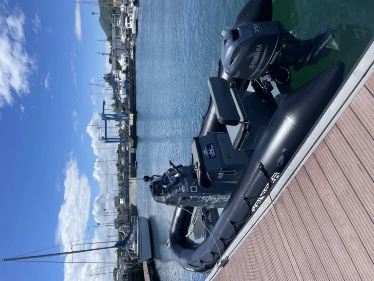Wynajem łodzi Hendaye tanio Explorer 550