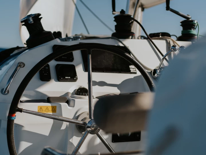 Wynajmij Katamaran z lub bez skippera Lagoon w Punta Ala