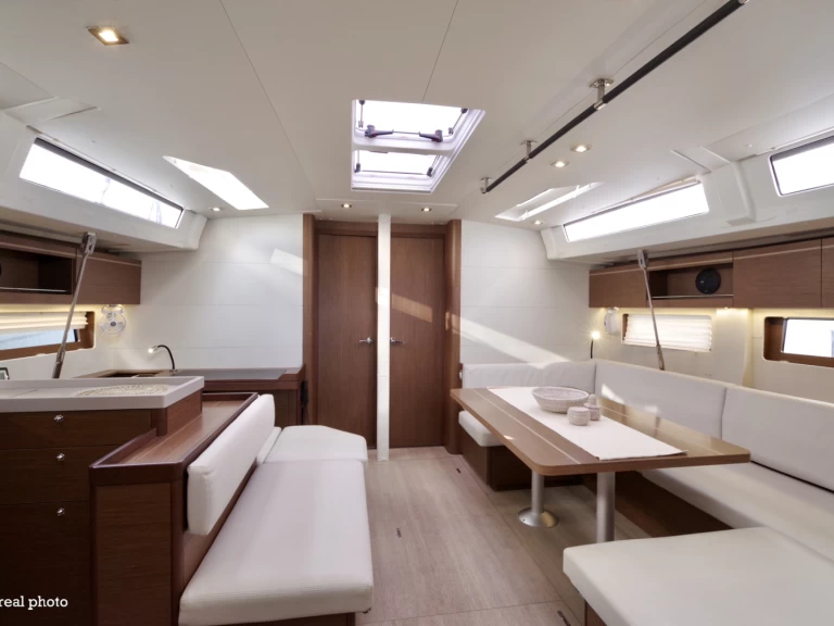 Wynajem w Cannigione- Bénéteau Oceanis 51.1 na SamBoat