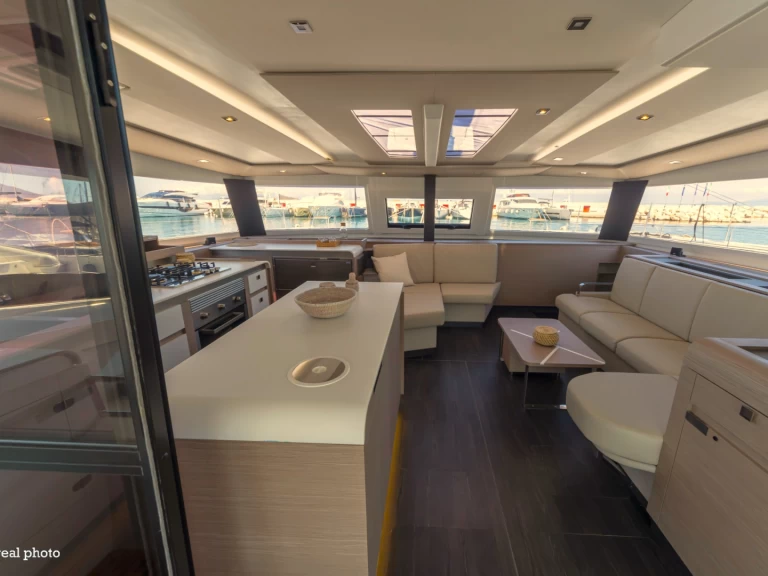 Wynajem Katamaran w Cannigione - Fountaine Pajot Aura 51