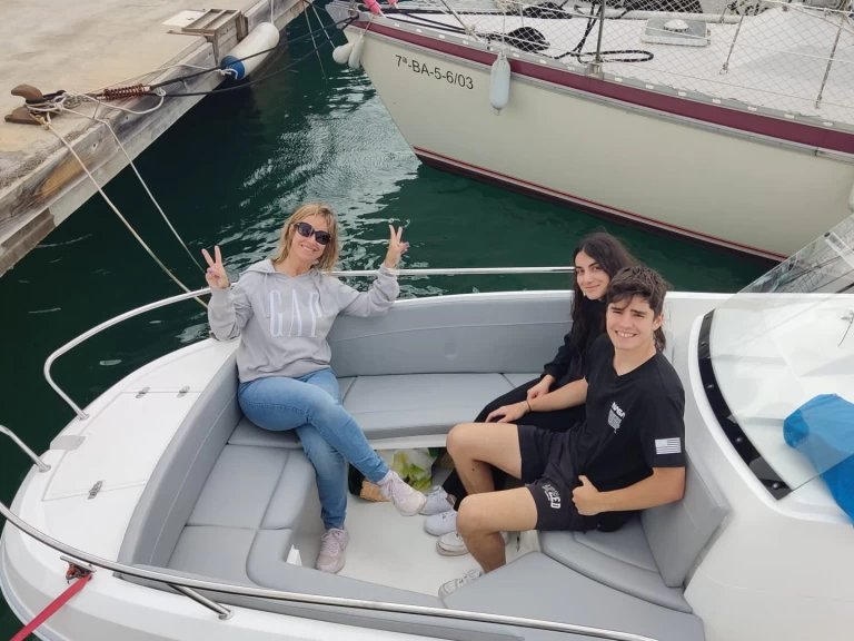 Wynajmij Remus 525 SC w Roda de Barà