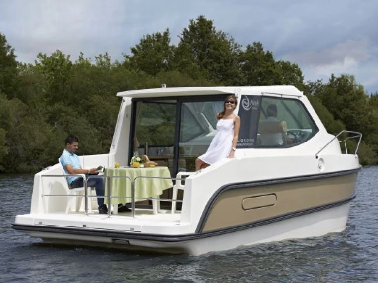 Wynajem łodzi Joigny tanio Primo