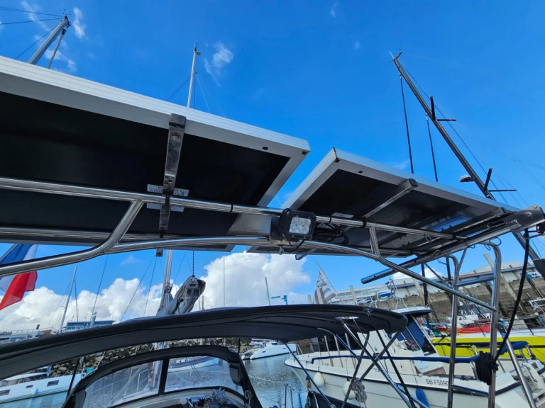 Wynajem łodzi Bavaria Bavaria 40 Cruiser w Toulon na SamBoat 