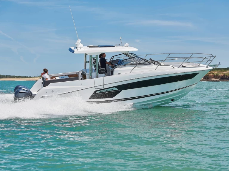 Wynajem łodzi Cogolin tanio Cap camarat 12.5 wa