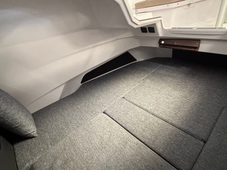 Motorówka do wynajmu w La Trinité-sur-Mer w najlepszej cenie