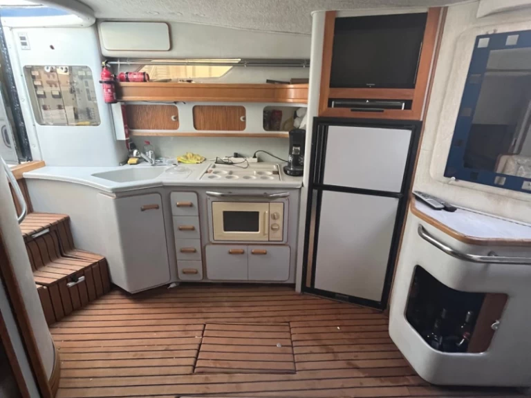 Wynajmij Sea Ray Sea Ray 420 Sundancer w Cannes