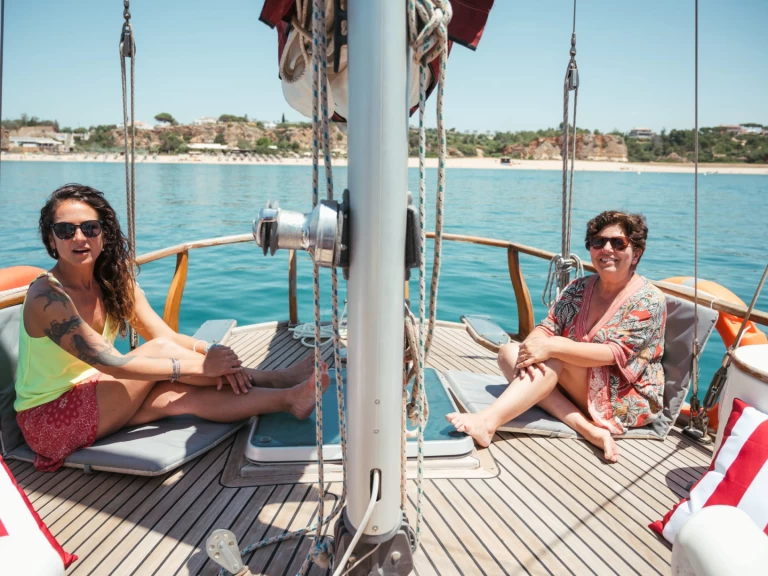 Wynajem łodzi endurance 43 w Portimão na SamBoat 