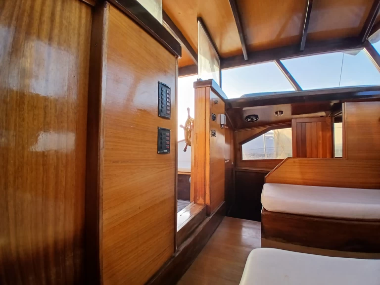 Wynajmij Katamaran z lub bez skippera J.K. Pike &Sons LTD w La Savina