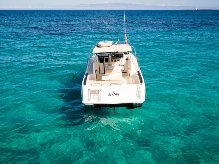 Wynajem łodzi Faeton Faeton 780 Moraga w Ibiza Town na SamBoat 