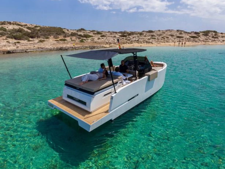 Wynajem Motorówka D28 z patentem 