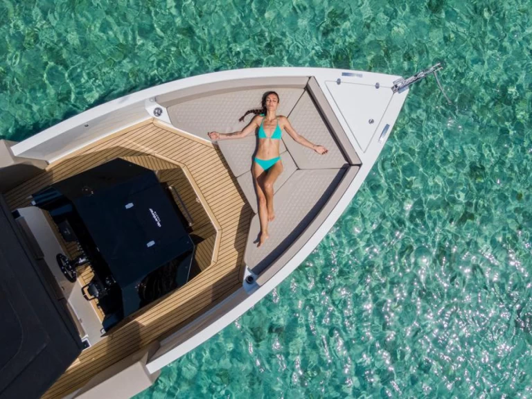 Wynajem łodzi Ibiza Town tanio diamar