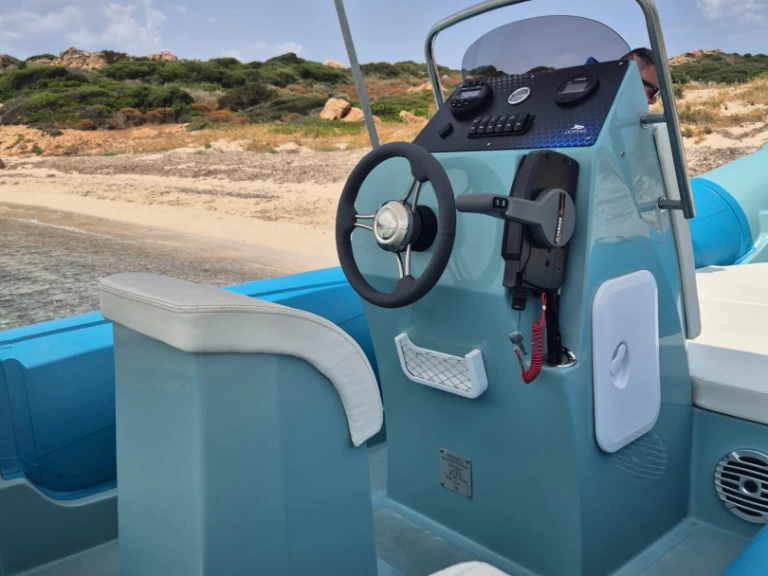 Wynajem Łódż półsztywna DOMAR z patentem 