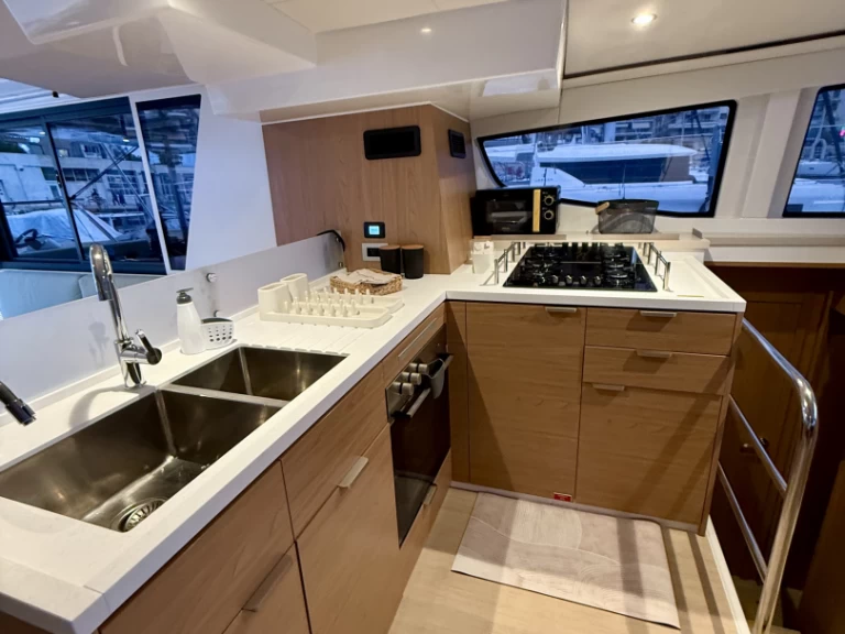 Wynajem łodzi Paros (wyspa) tanio Bali 4.6