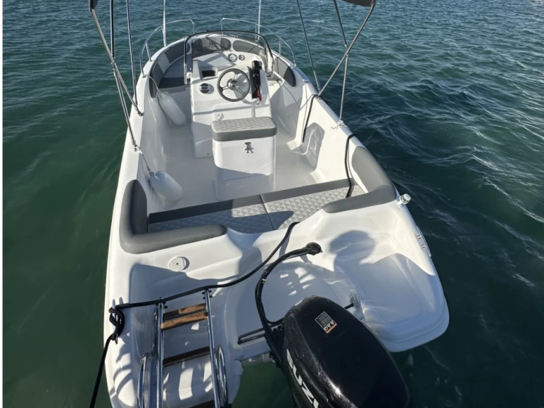 Wynajem łodzi Porto Cesareo tanio Elegance 5,85