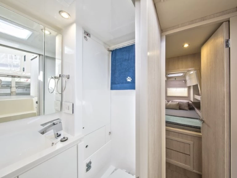 Wynajem łodzi Ao Po tanio Leopard 40