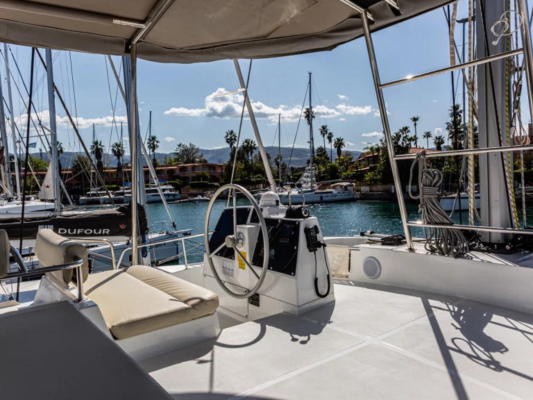 Katamaran do wynajmu w Furnari w najlepszej cenie