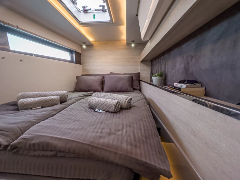 Katamaran do wynajmu w Donji Seget w najlepszej cenie