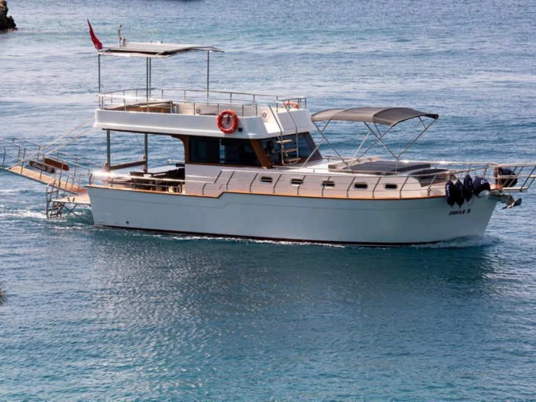 Wynajmij costom made costom made w Fethiye