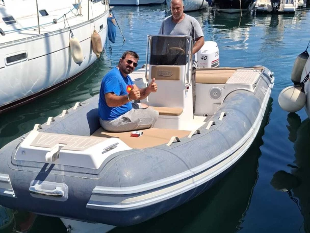 Wynajem Łódż półsztywna w Palermo - Noah Battelli Noah 55