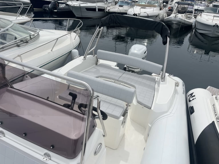 Wynajem Motorówka w Les Issambres - Marlin Boat 790 Pro Dynamic