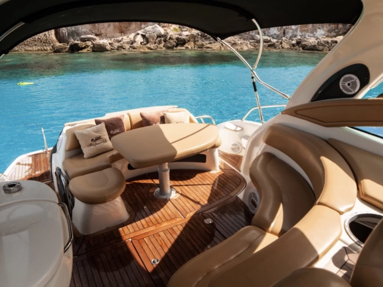 Motorówka do wynajmu w Ibiza Town w najlepszej cenie