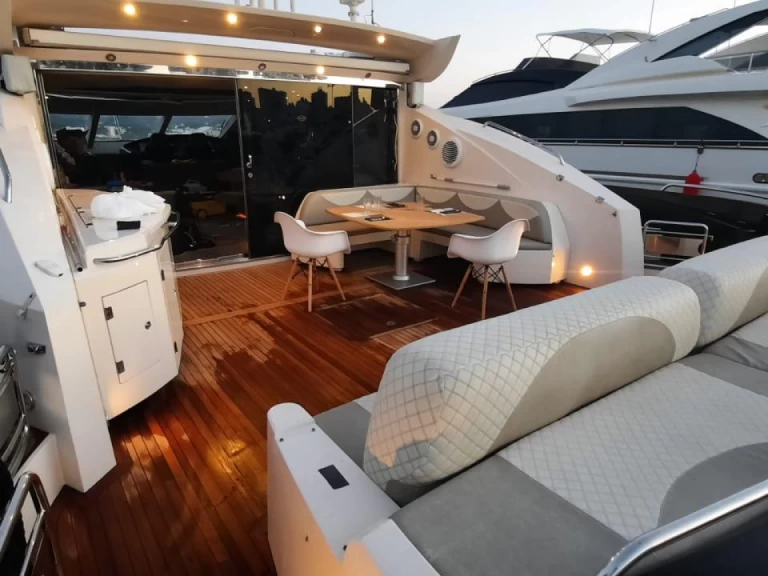 Wynajem w Ibiza Town- Sunseeker Predator 82 na SamBoat
